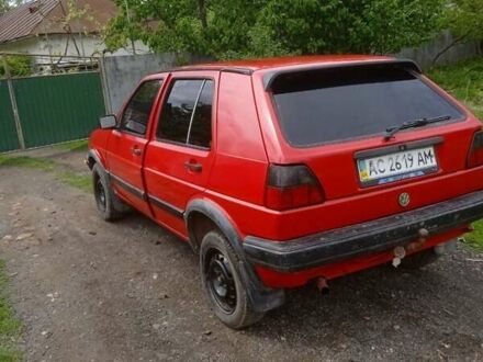 Фольксваген Гольф 1989 у Вінниці на Automoto.ua Червоний Фольксваген Гольф, об'ємом двигуна 1.6 л та пробігом 100 тис. км за 1100 $, фото 1 на Automoto.ua