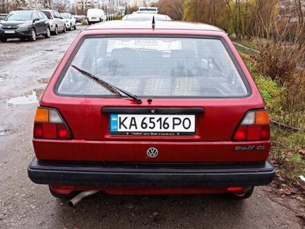 Червоний Фольксваген Гольф, об'ємом двигуна 1.27 л та пробігом 30 тис. км за 1500 $, фото 1 на Automoto.ua