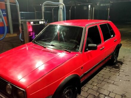 Фольксваген Гольф 1989 в Гребенке на Automoto.ua Красный Фольксваген Гольф, объемом двигателя 1.3 л и пробегом 0 тыс. км за 1500 $, фото 1 на Automoto.ua