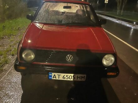 Фольксваген Гольф 1989 в Коломые на Automoto.ua Красный Фольксваген Гольф, объемом двигателя 1.3 л и пробегом 200 тыс. км за 350 $, фото 1 на Automoto.ua