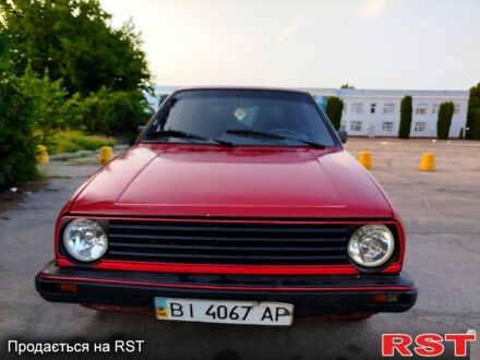 Фольксваген Гольф 1990 в Кропивницком (Кировограде) на Automoto.ua Красный Фольксваген Гольф, объемом двигателя 1.8 л и пробегом 300 тыс. км за 1100 $, фото 1 на Automoto.ua