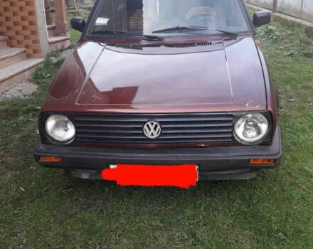 Красный Фольксваген Гольф, объемом двигателя 1.3 л и пробегом 210 тыс. км за 828 $, фото 1 на Automoto.ua