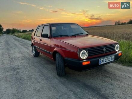 Фольксваген Гольф 1991 в Луцке на Automoto.ua Красный Фольксваген Гольф, объемом двигателя 1.6 л и пробегом 248 тыс. км за 2150 $, фото 1 на Automoto.ua
