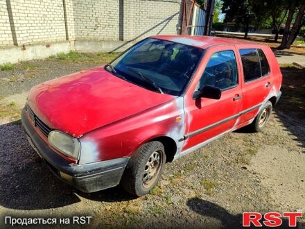 Фольксваген Гольф 1992 у Харкові на Automoto.ua Червоний Фольксваген Гольф, об'ємом двигуна 1.4 л та пробігом 81 тис. км за 650 $, фото 1 на Automoto.ua