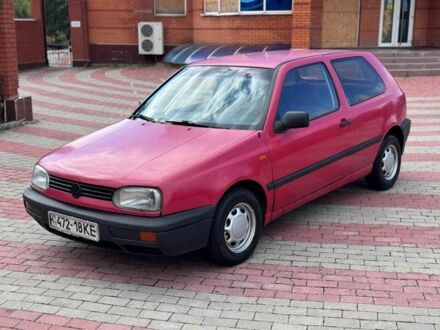 Фольксваген Гольф 1992 у Запоріжжя на Automoto.ua Червоний Фольксваген Гольф, об'ємом двигуна 1.4 л та пробігом 160 тис. км за 1500 $, фото 1 на Automoto.ua