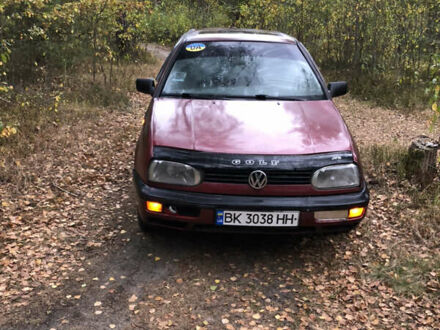 Фольксваген Гольф 1994 в Вараш (Кузнецовск) на Automoto.ua Красный Фольксваген Гольф, объемом двигателя 1.6 л и пробегом 260 тыс. км за 1000 $, фото 1 на Automoto.ua