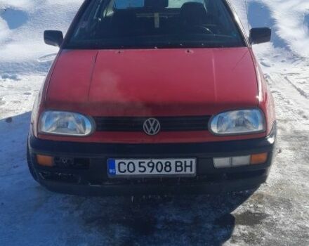 Красный Фольксваген Гольф, объемом двигателя 1.4 л и пробегом 221 тыс. км за 1000 $, фото 1 на Automoto.ua