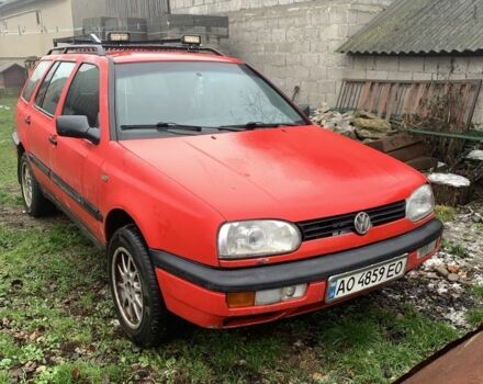 Красный Фольксваген Гольф, объемом двигателя 1.4 л и пробегом 1 тыс. км за 1600 $, фото 1 на Automoto.ua
