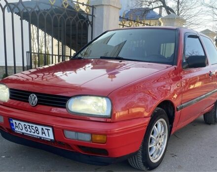 Червоний Фольксваген Гольф, об'ємом двигуна 1.6 л та пробігом 221 тис. км за 1550 $, фото 1 на Automoto.ua