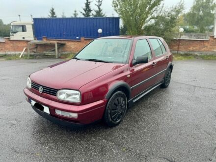 Фольксваген Гольф 1997 у Вінниці на Automoto.ua Червоний Фольксваген Гольф, об'ємом двигуна 1.4 л та пробігом 125 тис. км за 3500 $, фото 1 на Automoto.ua