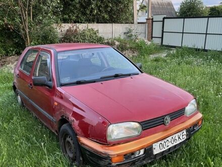Фольксваген Гольф 1997 у Обухове на Automoto.ua Червоний Фольксваген Гольф, об'ємом двигуна 1.9 л та пробігом 310 тис. км за 700 $, фото 1 на Automoto.ua