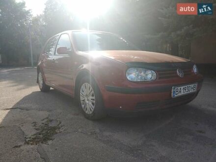 Фольксваген Гольф 1998 у Желтых Водах на Automoto.ua Червоний Фольксваген Гольф, об'ємом двигуна 1.39 л та пробігом 260 тис. км за 5000 $, фото 1 на Automoto.ua
