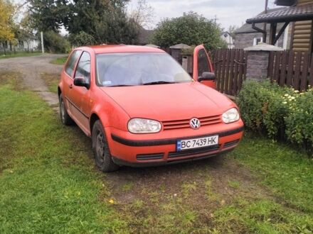 Красный Фольксваген Гольф, объемом двигателя 0 л и пробегом 360 тыс. км за 2800 $, фото 1 на Automoto.ua