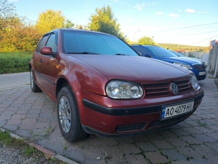Червоний Фольксваген Гольф, об'ємом двигуна 1.4 л та пробігом 350 тис. км за 2100 $, фото 1 на Automoto.ua