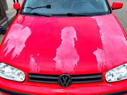 Красный Фольксваген Гольф, объемом двигателя 1.9 л и пробегом 450 тыс. км за 3100 $, фото 1 на Automoto.ua