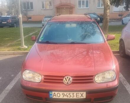 Червоний Фольксваген Гольф, об'ємом двигуна 1.6 л та пробігом 220 тис. км за 3600 $, фото 1 на Automoto.ua