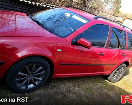 Червоний Фольксваген Гольф, об'ємом двигуна 1.6 л та пробігом 250 тис. км за 3900 $, фото 1 на Automoto.ua