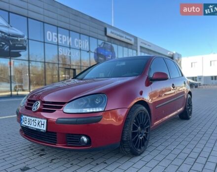 Красный Фольксваген Гольф, объемом двигателя 1.6 л и пробегом 262 тыс. км за 5800 $, фото 1 на Automoto.ua