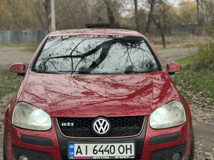 Красный Фольксваген Гольф, объемом двигателя 1.97 л и пробегом 330 тыс. км за 6500 $, фото 1 на Automoto.ua