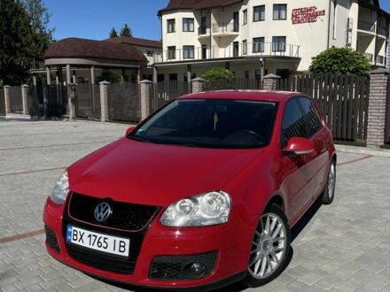 Червоний Фольксваген Гольф, об'ємом двигуна 1.4 л та пробігом 205 тис. км за 7200 $, фото 1 на Automoto.ua