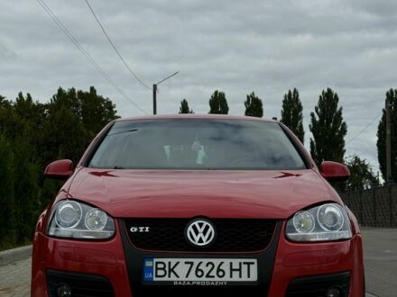 Красный Фольксваген Гольф, объемом двигателя 1.4 л и пробегом 177 тыс. км за 6800 $, фото 1 на Automoto.ua