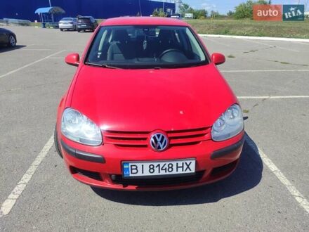 Красный Фольксваген Гольф, объемом двигателя 1.6 л и пробегом 218 тыс. км за 5500 $, фото 1 на Automoto.ua