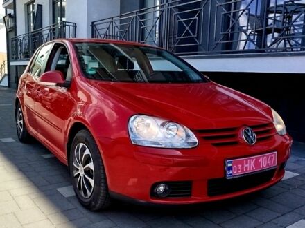 Фольксваген Гольф 2007 у Сваляве на Automoto.ua Червоний Фольксваген Гольф, об'ємом двигуна 1 л та пробігом 225 тис. км за 5999 $, фото 1 на Automoto.ua