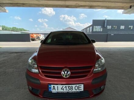 Красный Фольксваген Гольф, объемом двигателя 0 л и пробегом 305 тыс. км за 7500 $, фото 1 на Automoto.ua