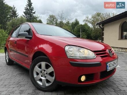 Фольксваген Гольф 2008 в Тячеве на Automoto.ua Красный Фольксваген Гольф, объемом двигателя 1.6 л и пробегом 126 тыс. км за 6799 $, фото 1 на Automoto.ua