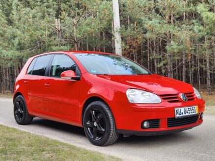 Красный Фольксваген Гольф, объемом двигателя 1.6 л и пробегом 184 тыс. км за 6450 $, фото 1 на Automoto.ua