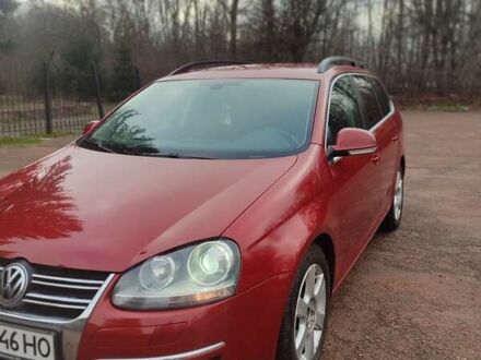 Червоний Фольксваген Гольф, об'ємом двигуна 1.4 л та пробігом 220 тис. км за 6400 $, фото 1 на Automoto.ua