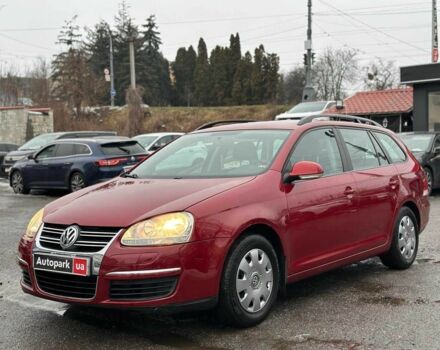Красный Фольксваген Гольф, объемом двигателя 1.4 л и пробегом 166 тыс. км за 5790 $, фото 1 на Automoto.ua