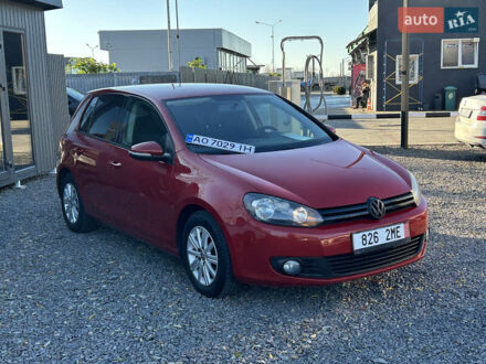 Красный Фольксваген Гольф, объемом двигателя 1.6 л и пробегом 270 тыс. км за 7700 $, фото 1 на Automoto.ua