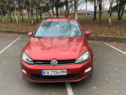 Красный Фольксваген Гольф, объемом двигателя 1.4 л и пробегом 230 тыс. км за 8200 $, фото 1 на Automoto.ua