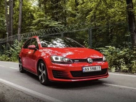 Червоний Фольксваген Гольф, об'ємом двигуна 2 л та пробігом 3 тис. км за 13000 $, фото 1 на Automoto.ua