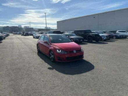 Красный Фольксваген Гольф, объемом двигателя 2 л и пробегом 71 тыс. км за 2900 $, фото 1 на Automoto.ua