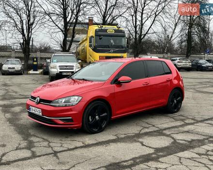 Красный Фольксваген Гольф, объемом двигателя 1.8 л и пробегом 92 тыс. км за 14400 $, фото 1 на Automoto.ua