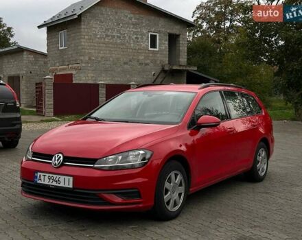Червоний Фольксваген Гольф, об'ємом двигуна 1.6 л та пробігом 233 тис. км за 10500 $, фото 1 на Automoto.ua