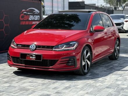 Фольксваген Гольф 2018 в Днепре (Днепропетровске) на Automoto.ua Красный Фольксваген Гольф, объемом двигателя 2 л и пробегом 52 тыс. км за 21900 $, фото 1 на Automoto.ua