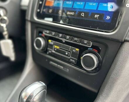 Фольксваген Гольф, объемом двигателя 1.2 л и пробегом 214 тыс. км за 8250 $, фото 12 на Automoto.ua