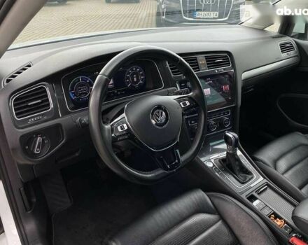 Фольксваген Гольф 2017 у Львові на Automoto.ua Фольксваген Гольф, об'ємом двигуна 0 л та пробігом 153 тис. км за 19500 $, фото 10 на Automoto.ua