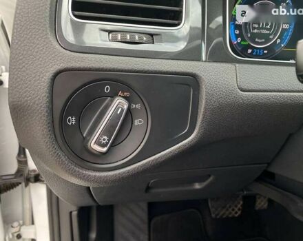 Фольксваген Гольф 2017 у Львові на Automoto.ua Фольксваген Гольф, об'ємом двигуна 0 л та пробігом 153 тис. км за 19500 $, фото 14 на Automoto.ua