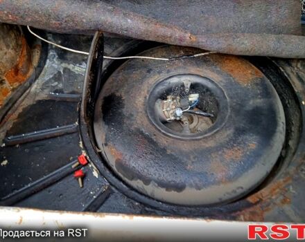 Фольксваген Гольф, об'ємом двигуна 1.6 л та пробігом 111 тис. км за 600 $, фото 5 на Automoto.ua