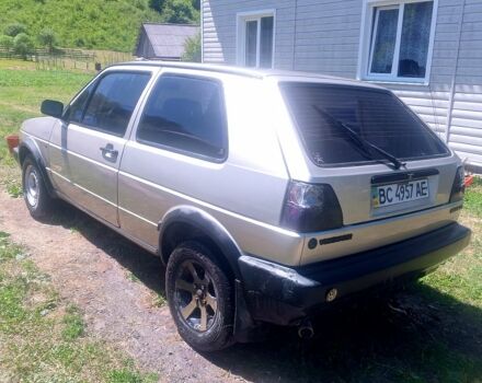 Фольксваген Гольф, объемом двигателя 1.6 л и пробегом 300 тыс. км за 600 $, фото 1 на Automoto.ua