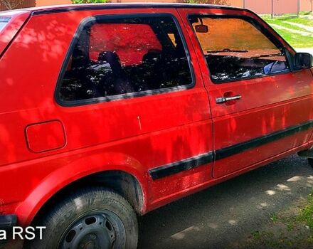 Фольксваген Гольф, объемом двигателя 1.6 л и пробегом 0 тыс. км за 1000 $, фото 1 на Automoto.ua