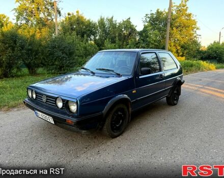 Фольксваген Гольф, объемом двигателя 1.3 л и пробегом 100 тыс. км за 1350 $, фото 2 на Automoto.ua