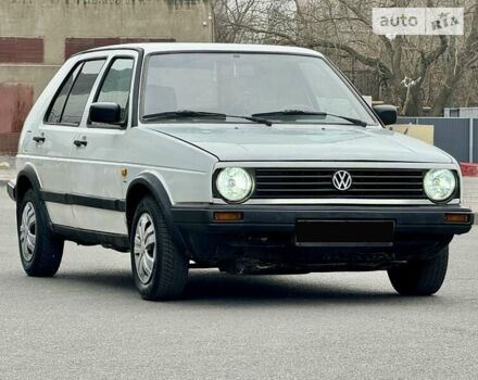 Фольксваген Гольф, объемом двигателя 1.3 л и пробегом 275 тыс. км за 1650 $, фото 7 на Automoto.ua