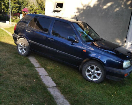 Фольксваген Гольф, объемом двигателя 1.6 л и пробегом 270 тыс. км за 2700 $, фото 1 на Automoto.ua