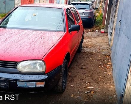 Фольксваген Гольф 1994 в Чернигове на Automoto.ua Фольксваген Гольф, объемом двигателя 1.6 л и пробегом 300 тыс. км за 1600 $, фото 2 на Automoto.ua