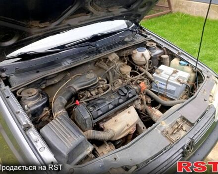 Фольксваген Гольф, объемом двигателя 1.4 л и пробегом 285 тыс. км за 2350 $, фото 5 на Automoto.ua